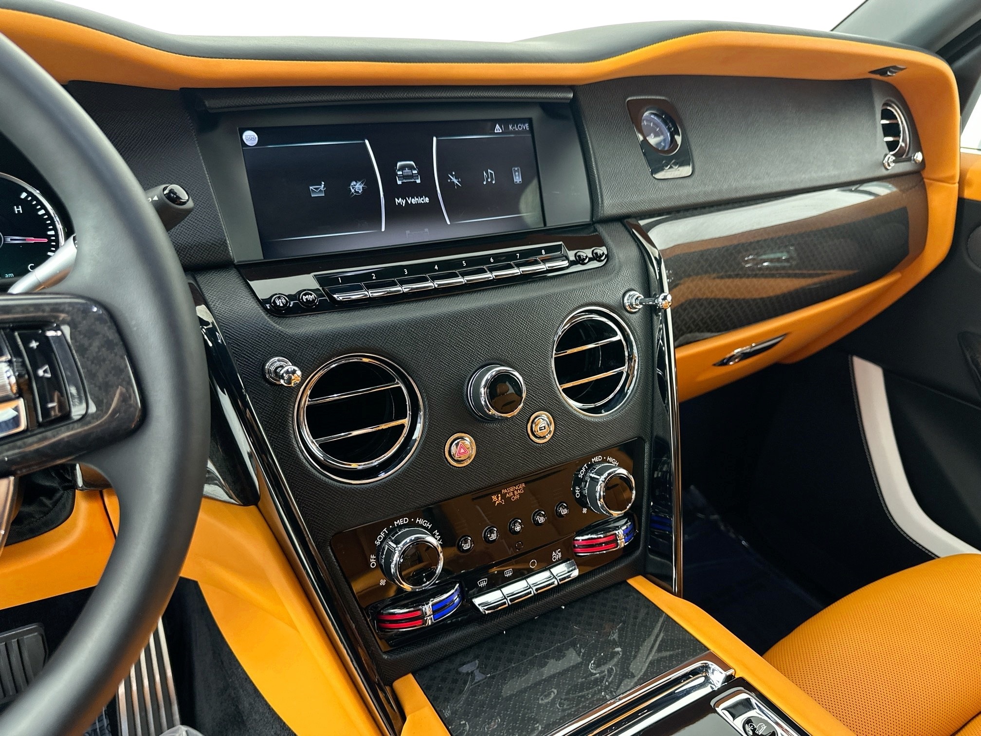 used 2023 Rolls-Royce Cullinan car, priced at $369,999