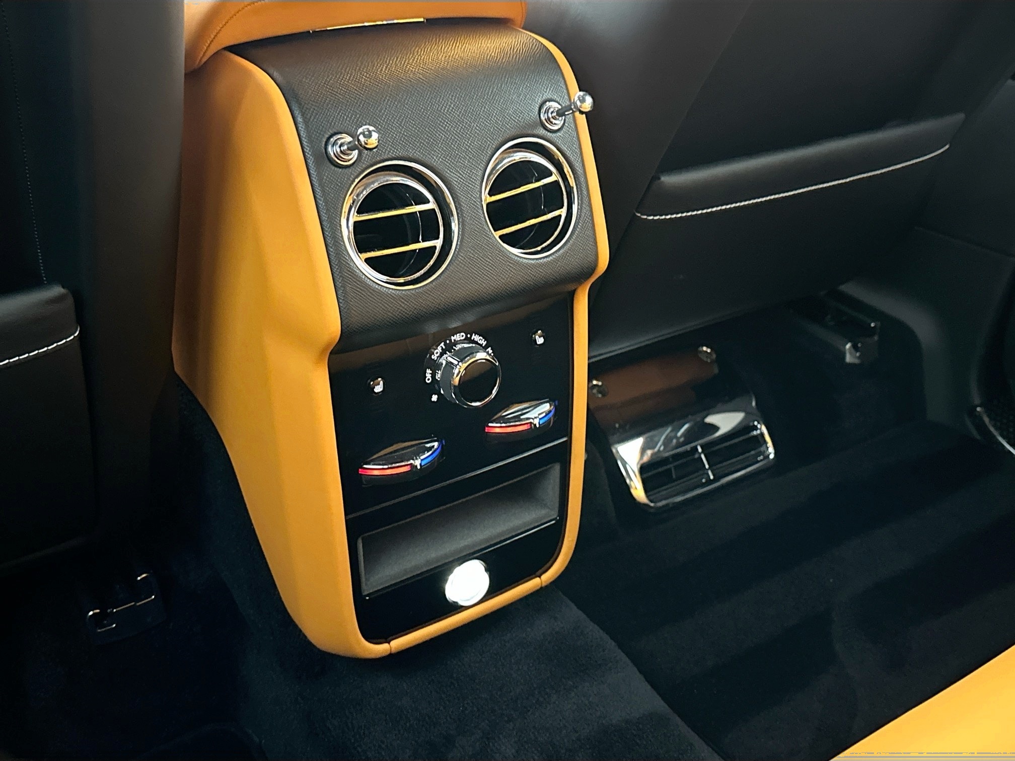 used 2023 Rolls-Royce Cullinan car, priced at $369,999