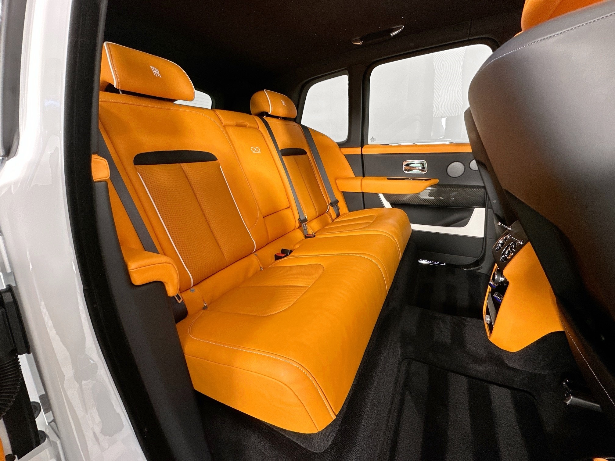used 2023 Rolls-Royce Cullinan car, priced at $369,999