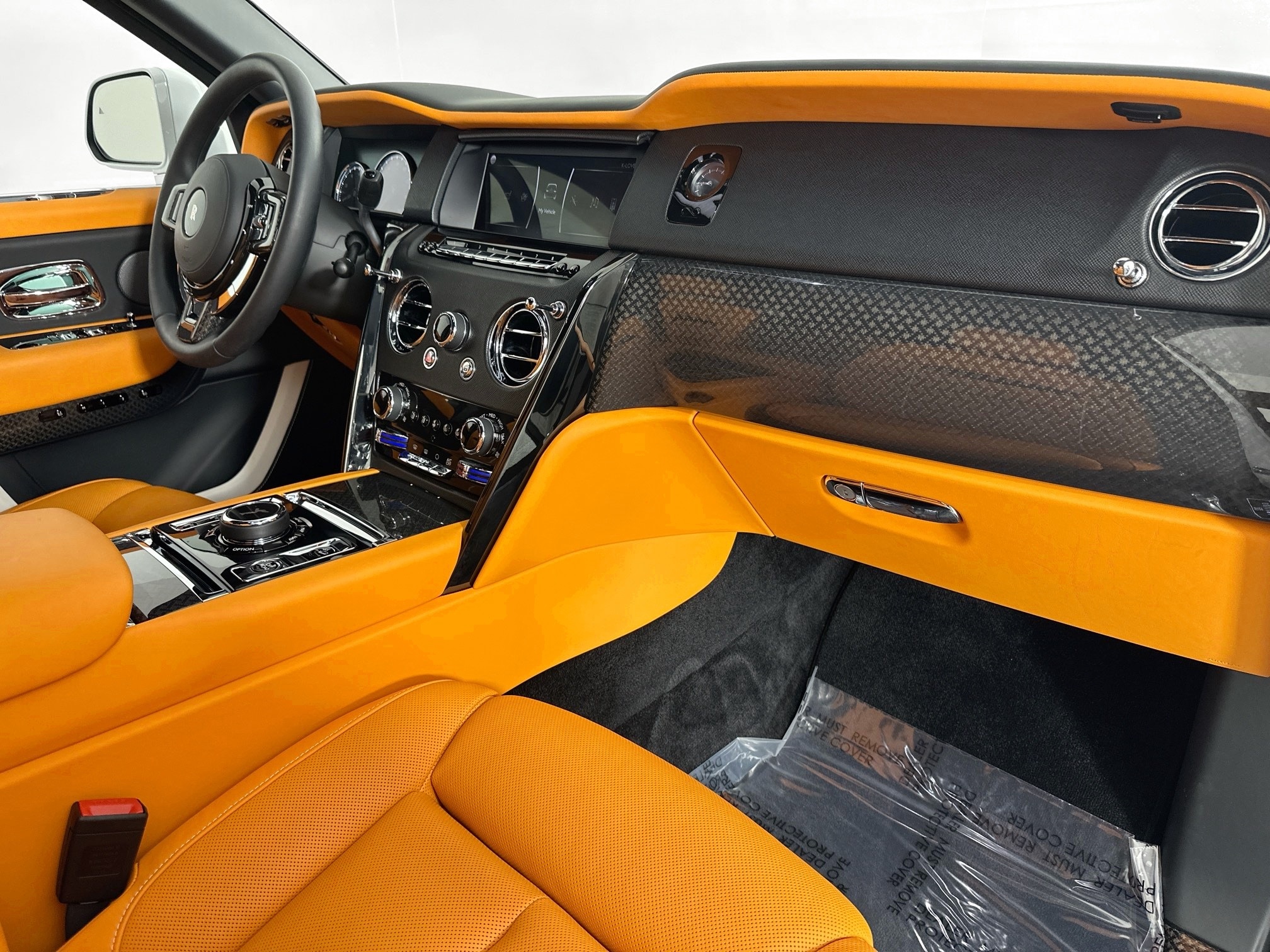 used 2023 Rolls-Royce Cullinan car, priced at $369,999
