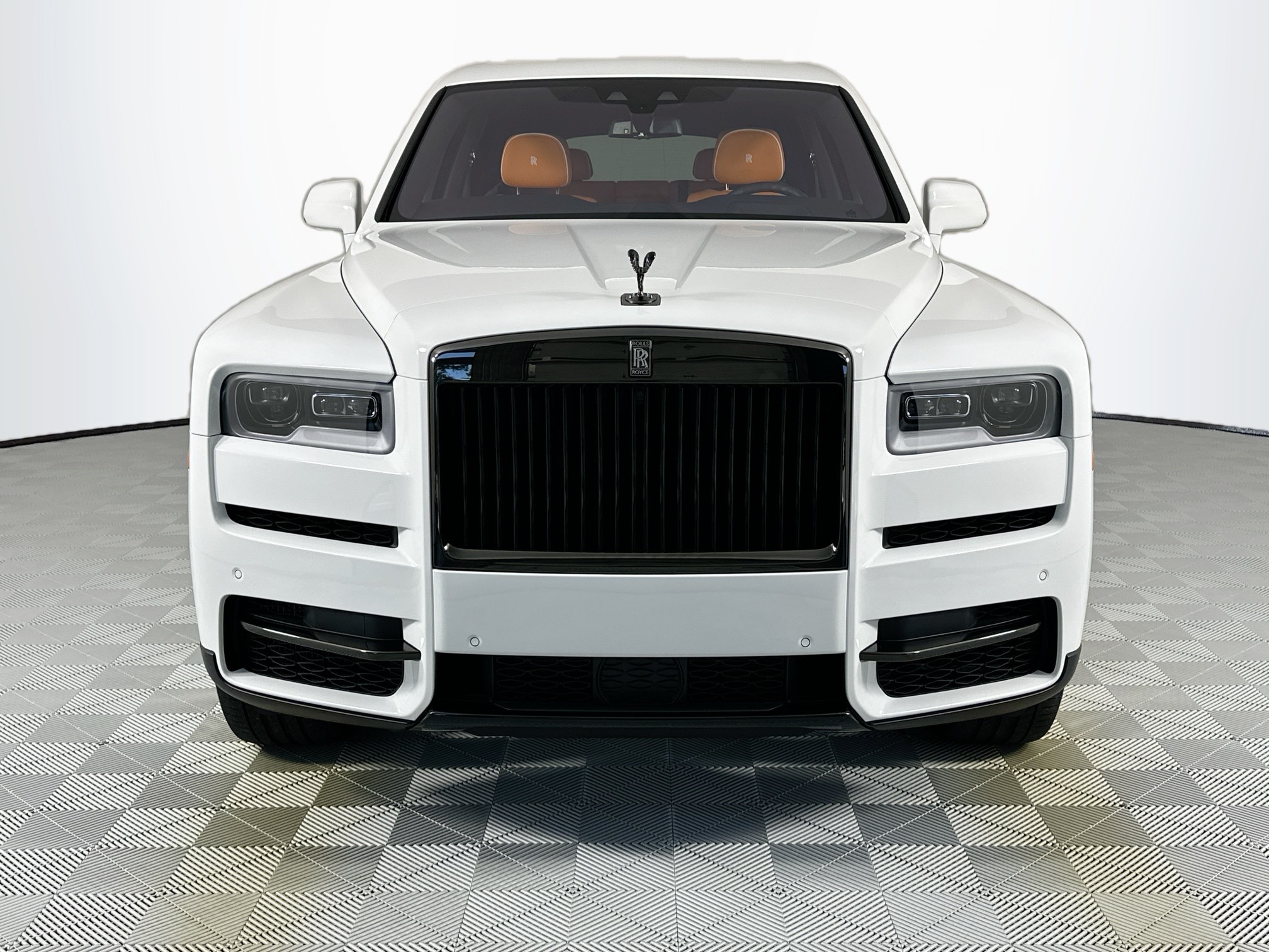 used 2023 Rolls-Royce Cullinan car, priced at $369,999