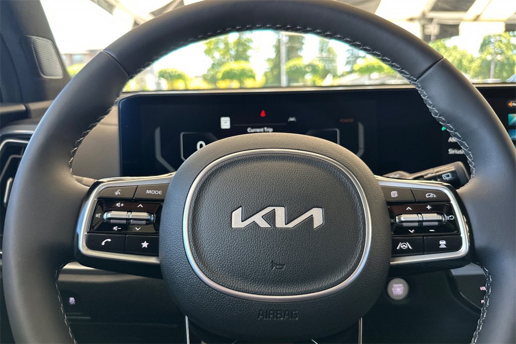 new 2025 Kia Sorento Hybrid car, priced at $48,825