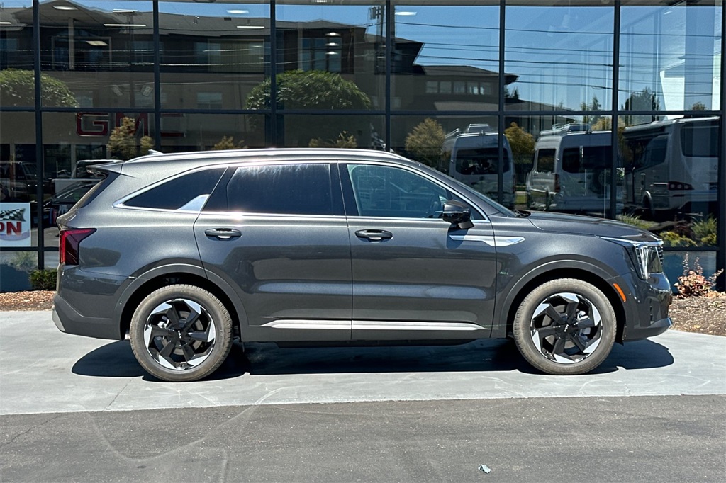 new 2025 Kia Sorento Hybrid car, priced at $48,825