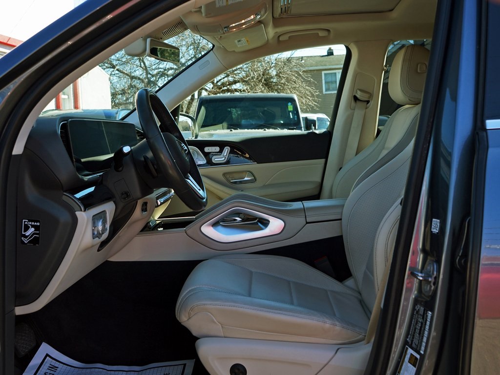 used 2020 Mercedes-Benz GLE car, priced at $27,995