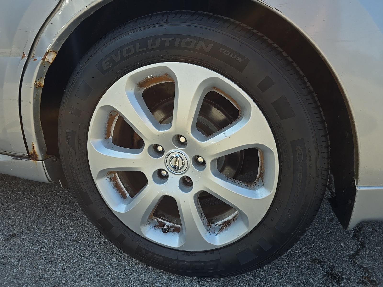 used 2007 Nissan Maxima car, priced at $5,000