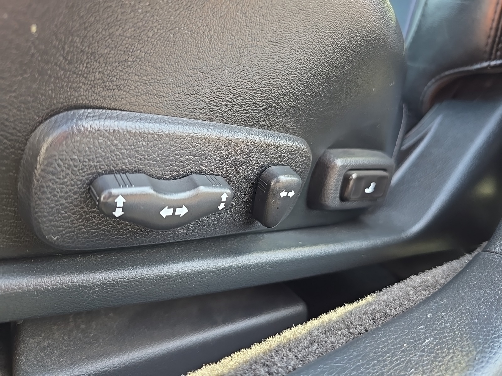 used 2007 Nissan Maxima car, priced at $5,000