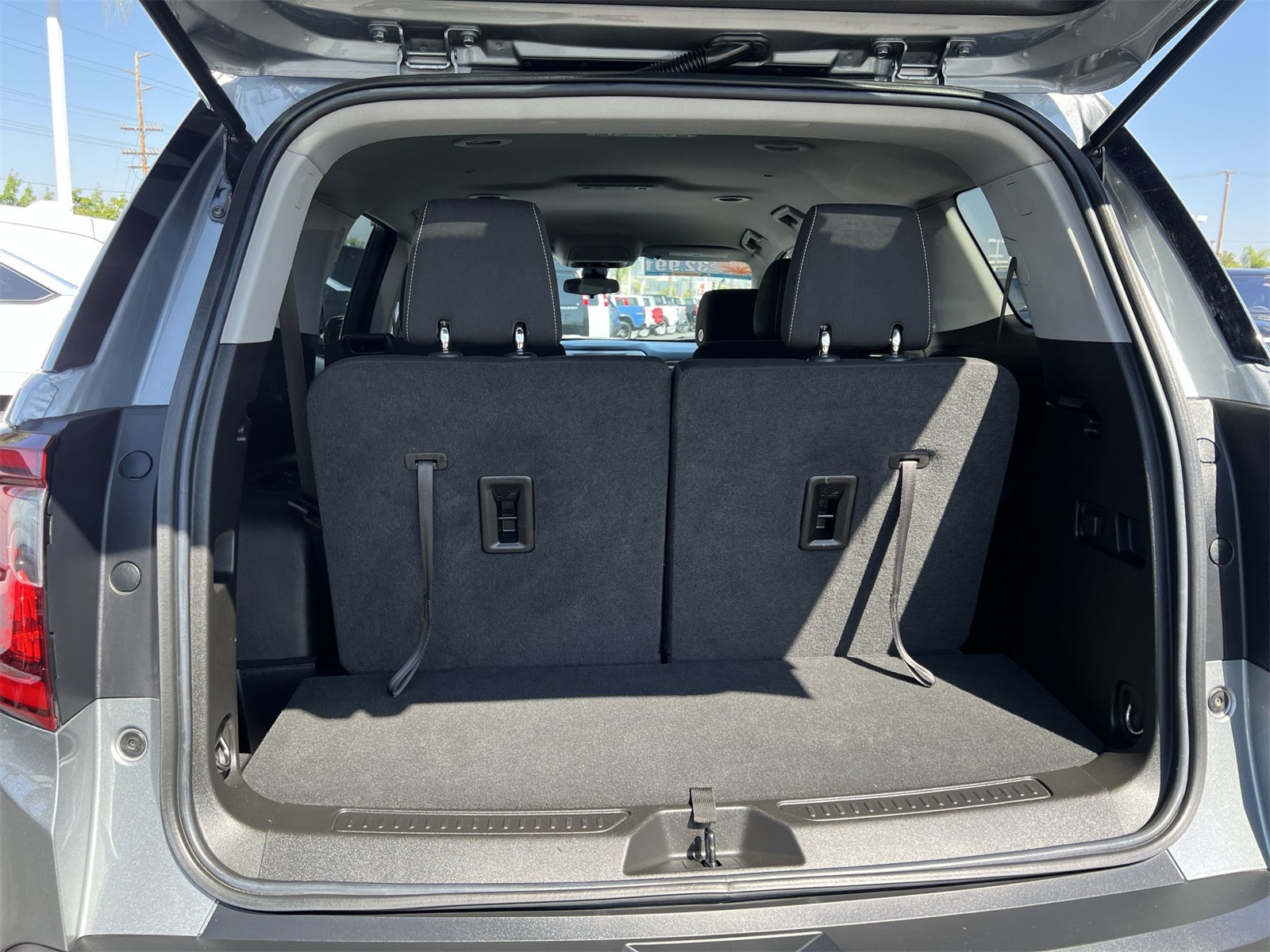 used 2023 GMC Acadia car, priced at $30,993