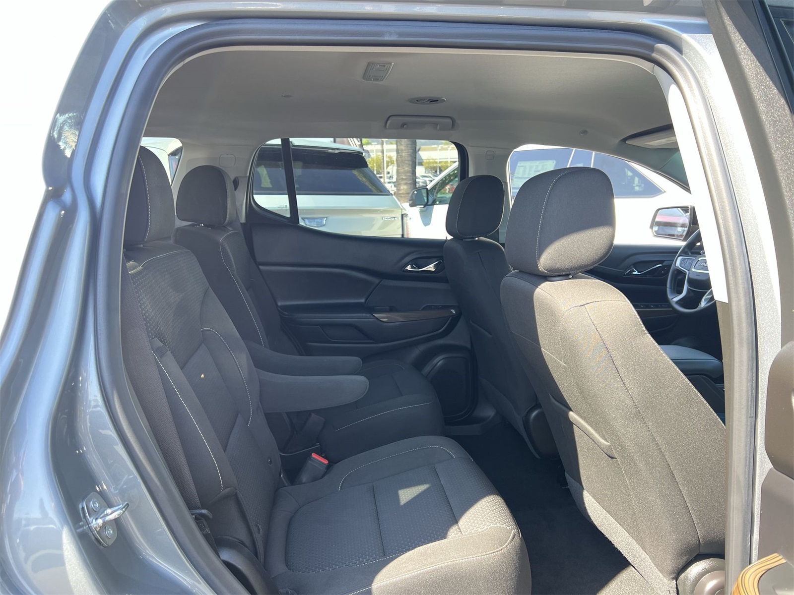 used 2023 GMC Acadia car, priced at $30,993