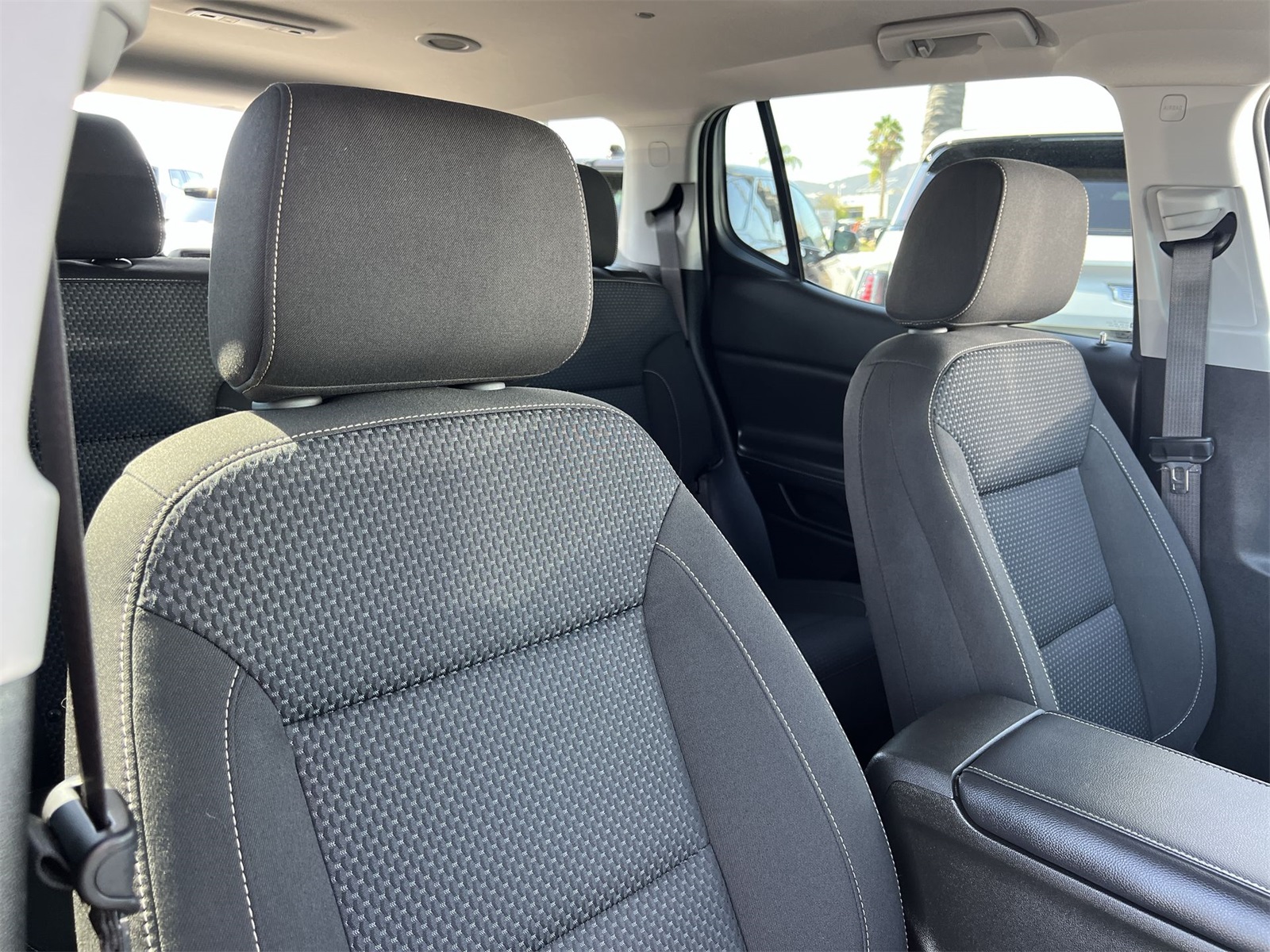 used 2023 GMC Acadia car, priced at $30,993