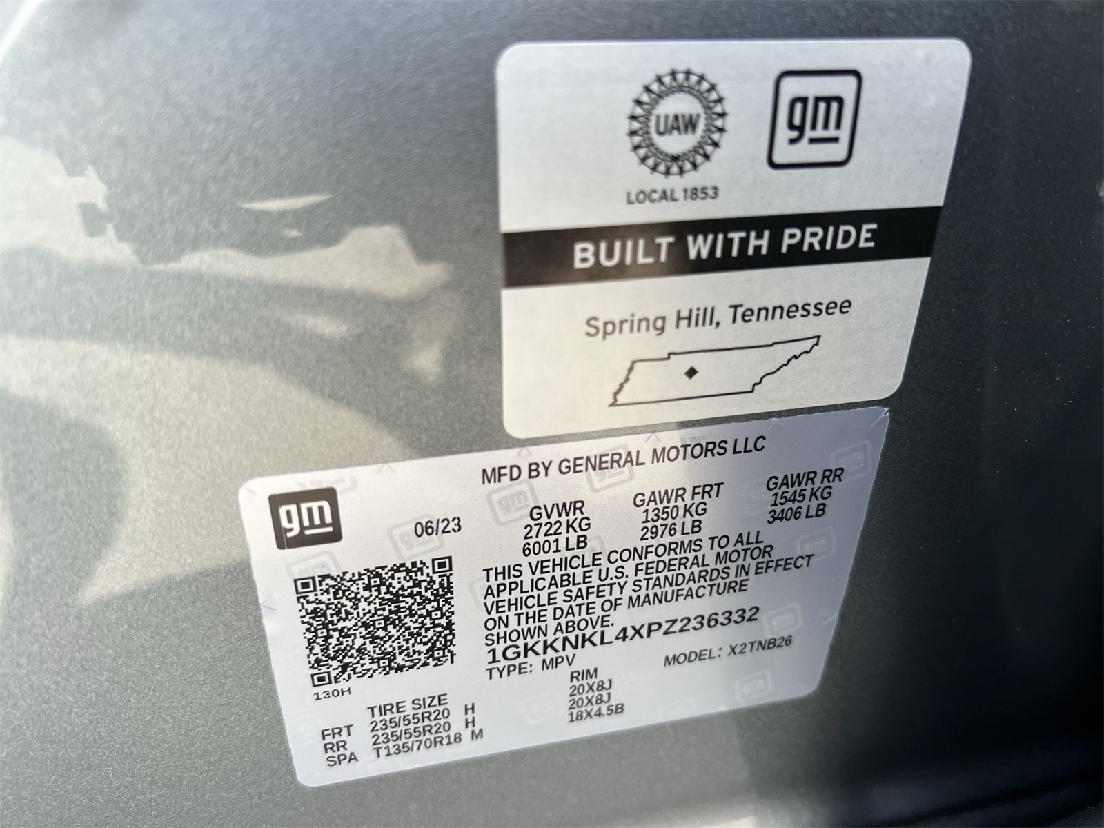 used 2023 GMC Acadia car, priced at $30,993