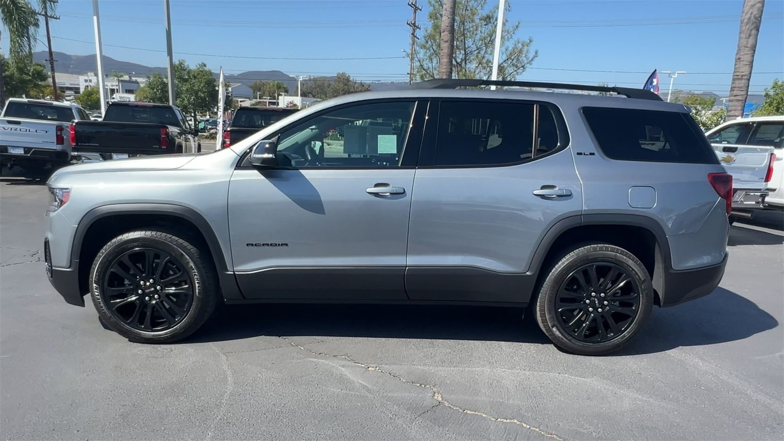 used 2023 GMC Acadia car, priced at $30,993