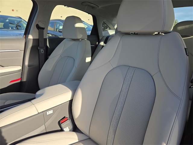new 2025 Hyundai Sonata Hybrid car, priced at $36,675