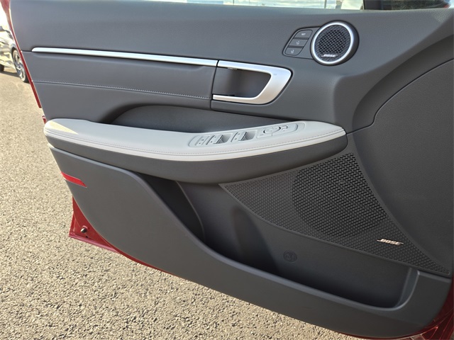 new 2025 Hyundai Sonata Hybrid car, priced at $36,675