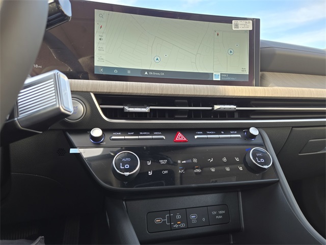 new 2025 Hyundai Sonata Hybrid car, priced at $36,675