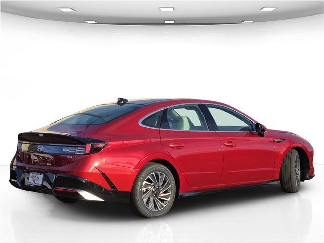 new 2025 Hyundai Sonata Hybrid car, priced at $36,675