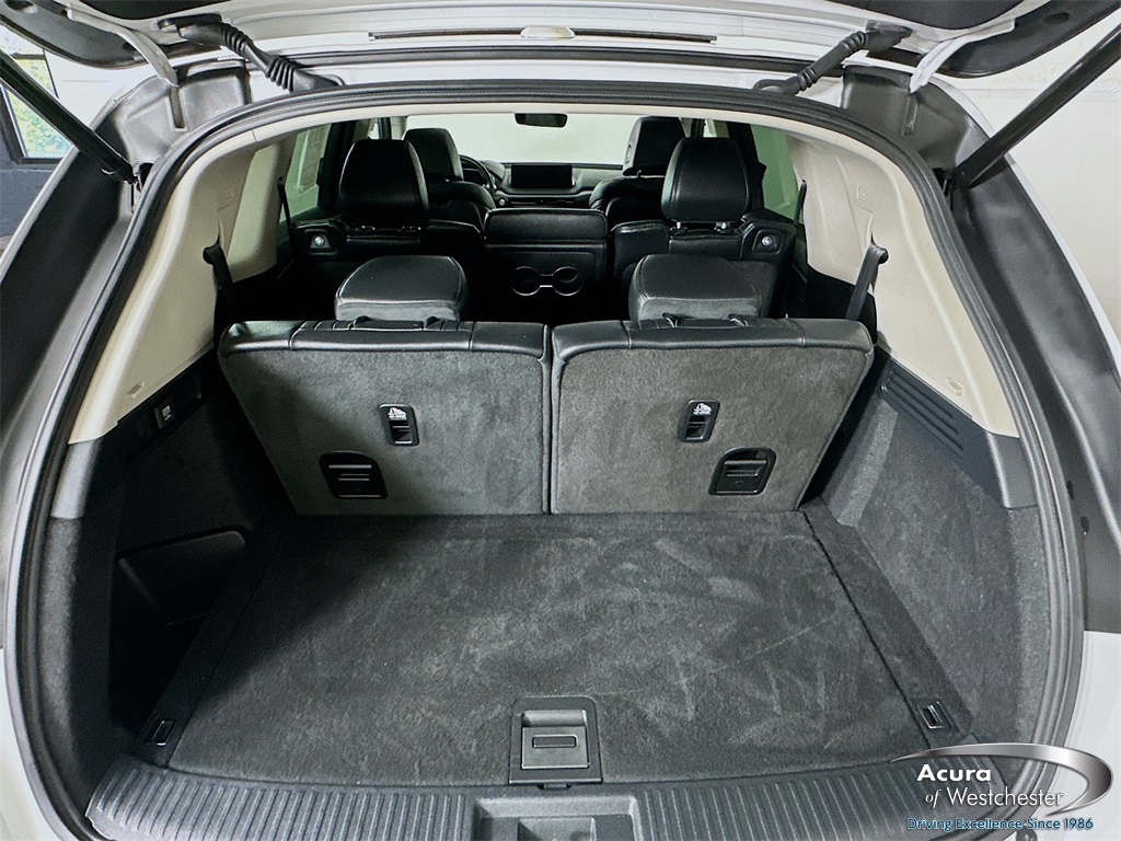used 2023 Acura MDX car, priced at $39,499