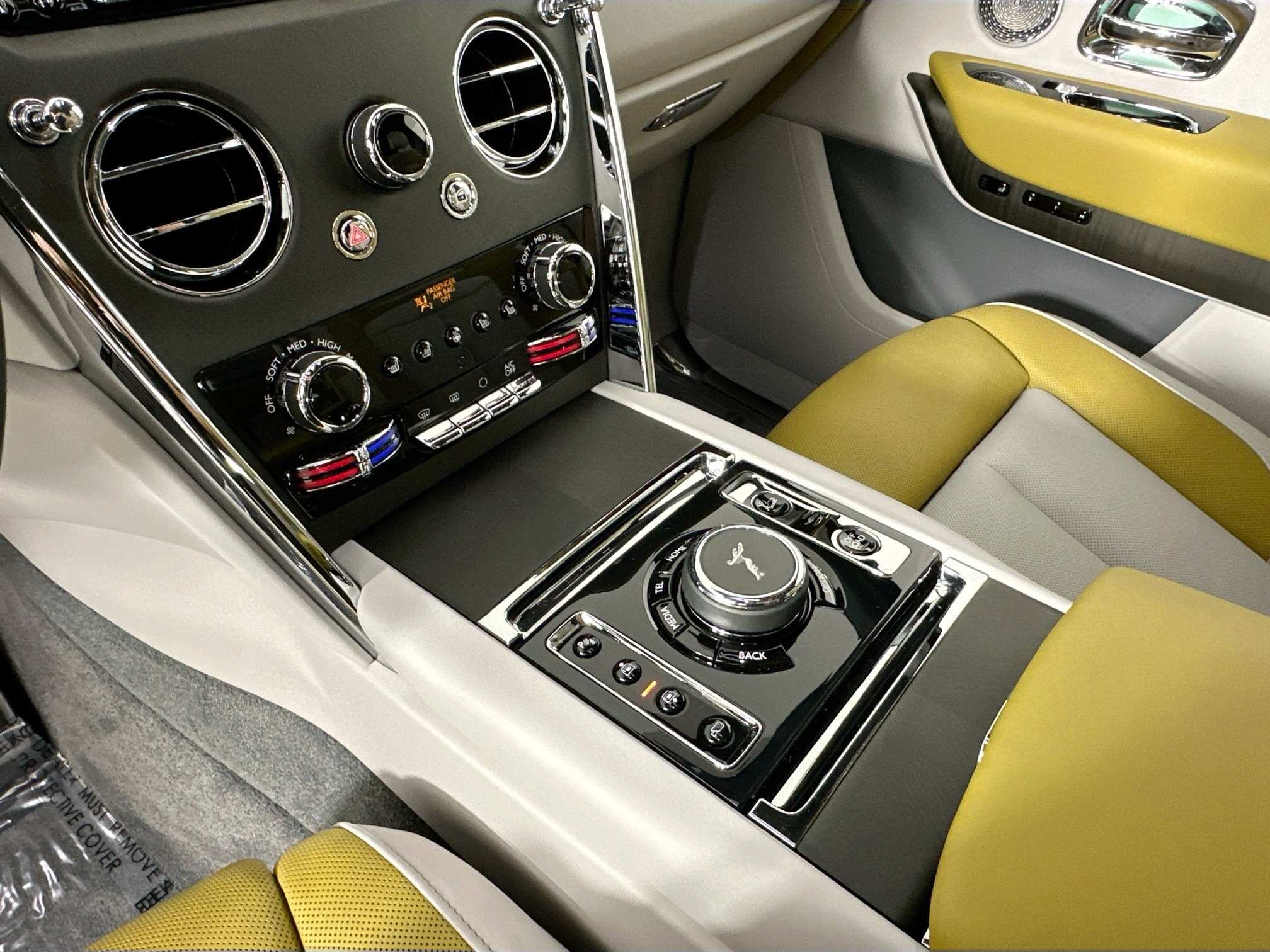 new 2026 Rolls-Royce Cullinan car, priced at $514,750