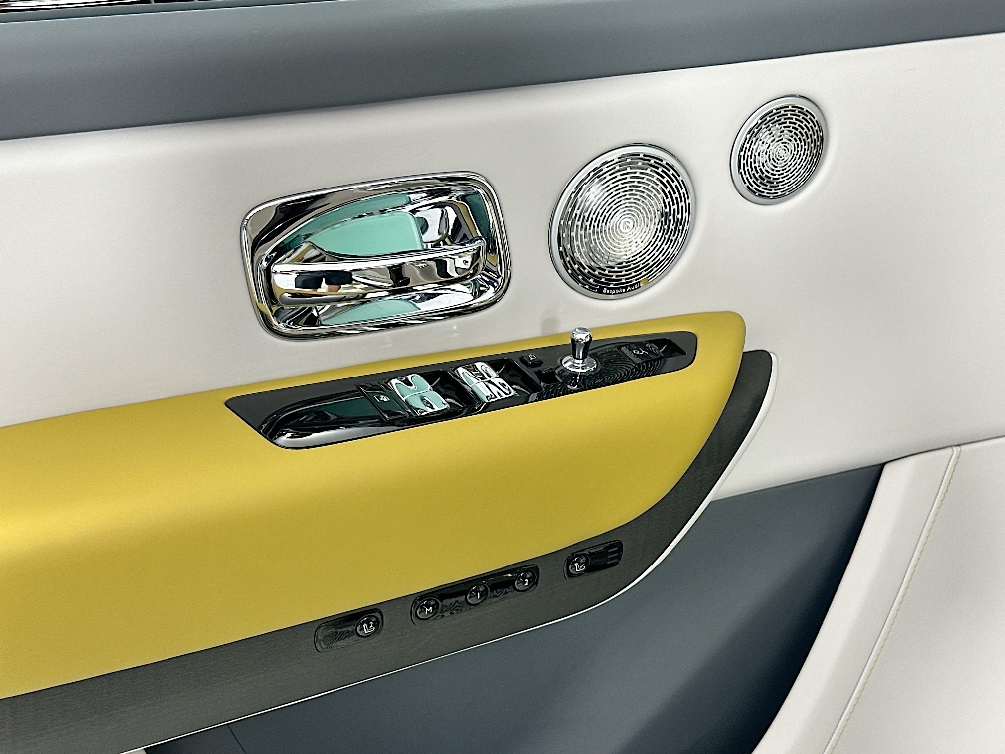 new 2026 Rolls-Royce Cullinan car, priced at $514,750