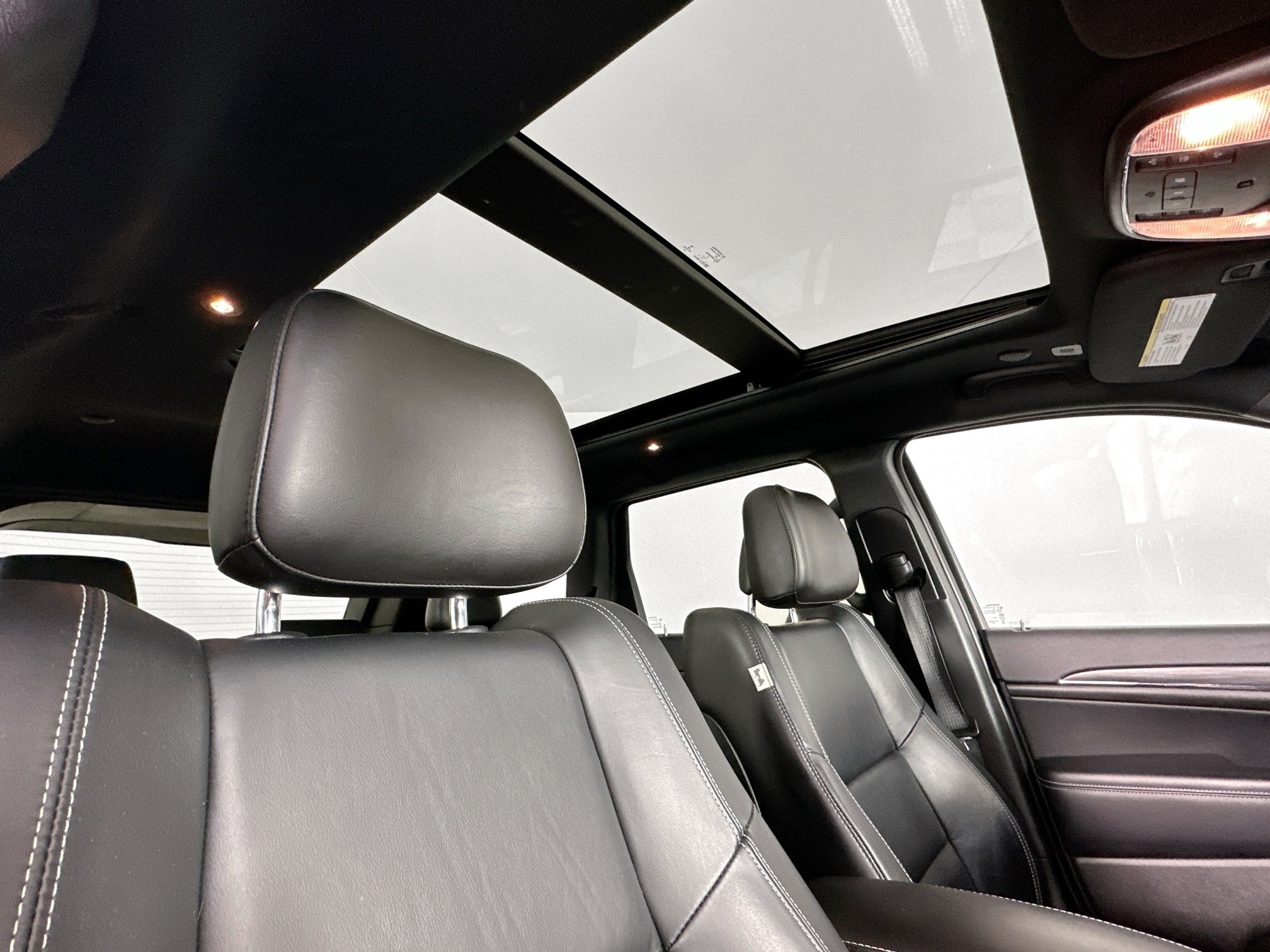used 2021 Jeep Grand Cherokee car, priced at $34,999