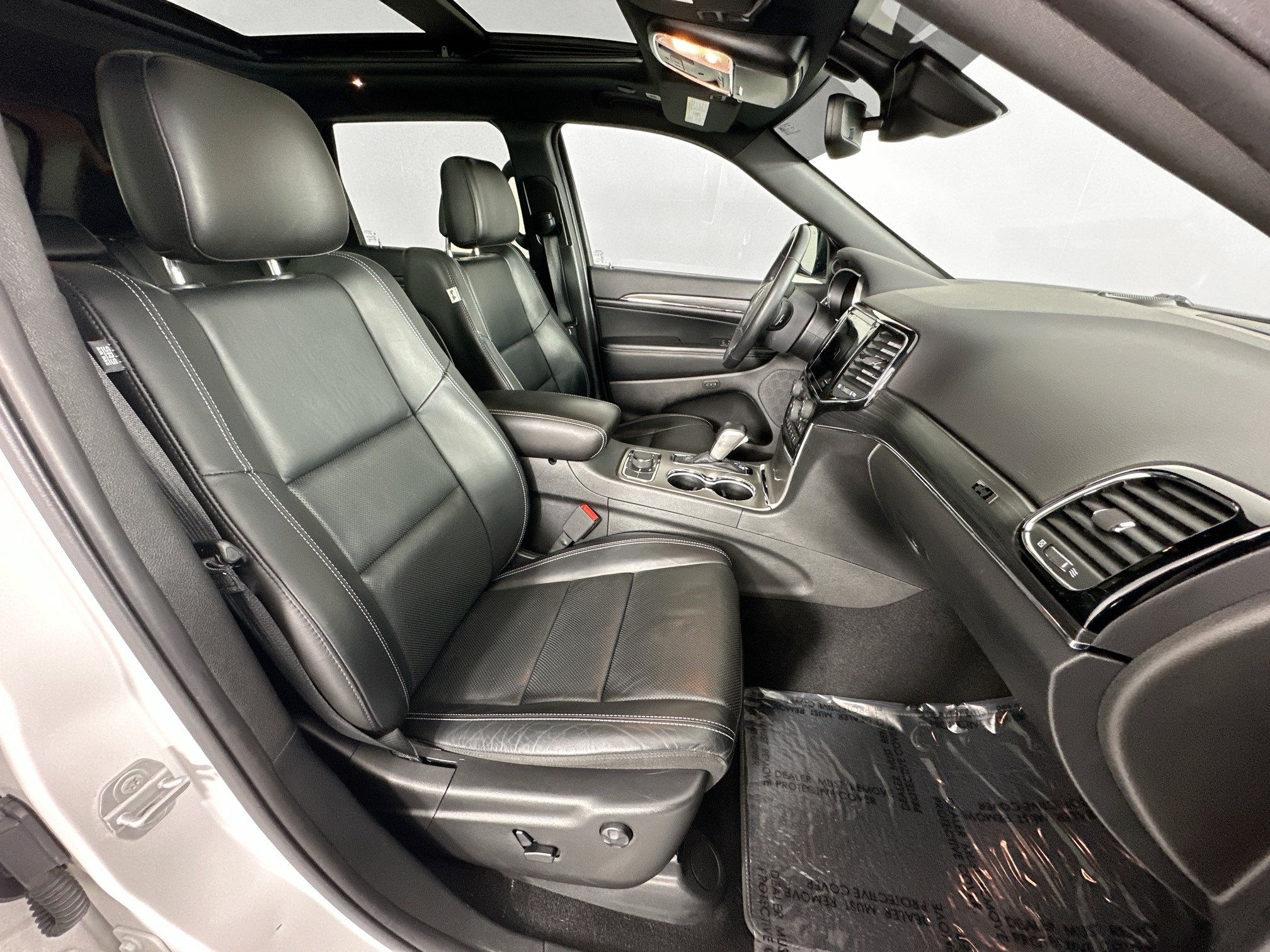 used 2021 Jeep Grand Cherokee car, priced at $34,999