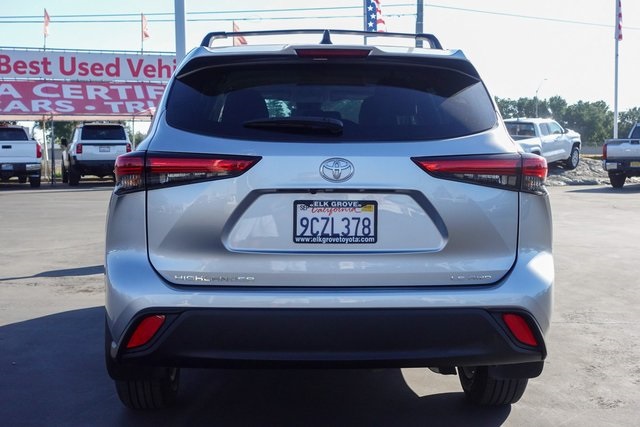 used 2022 Toyota Highlander car, priced at $32,622