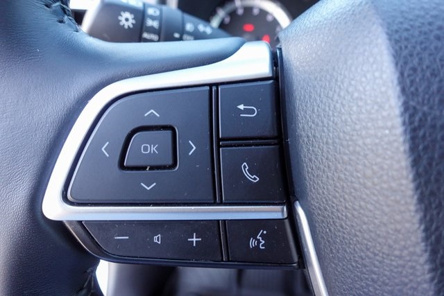 used 2022 Toyota Highlander car, priced at $32,622