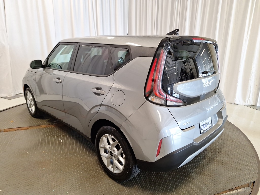 used 2024 Kia Soul car, priced at $18,299