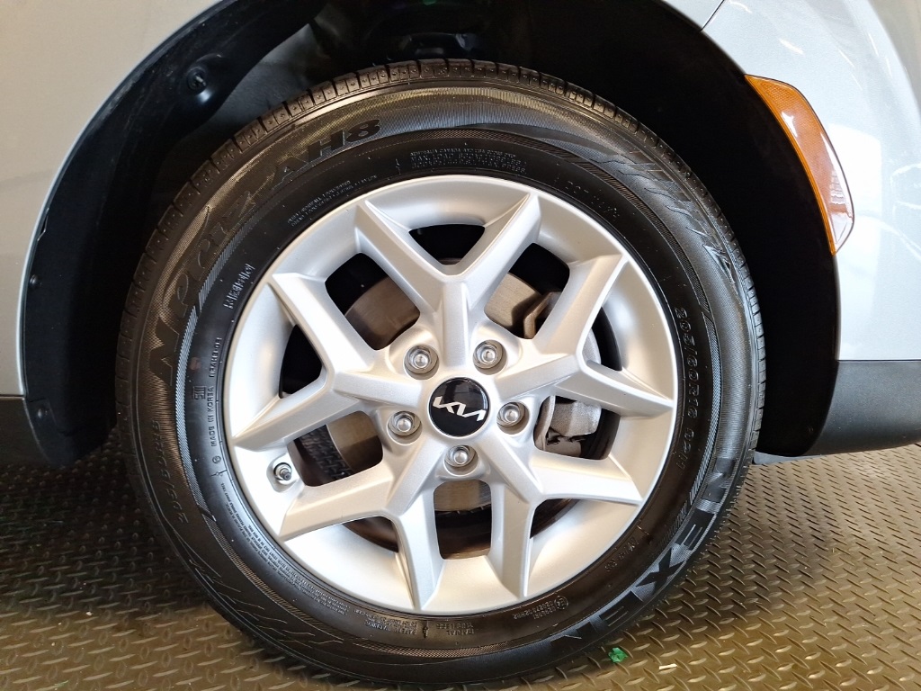 used 2024 Kia Soul car, priced at $18,299