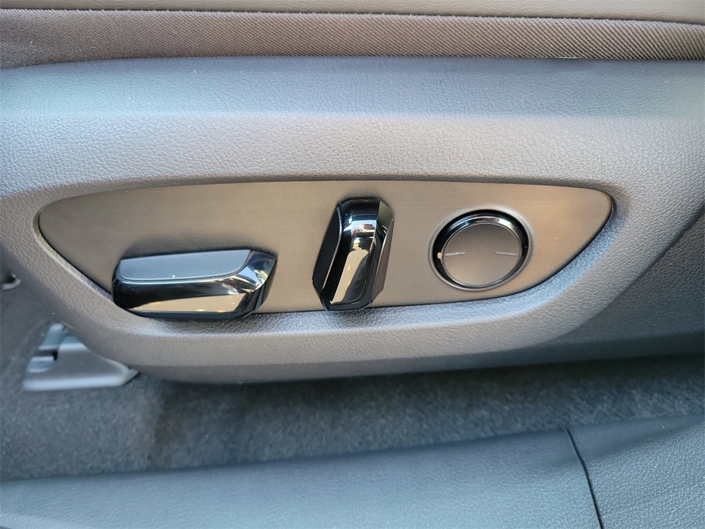 new 2026 Lexus RX car, priced at $58,269