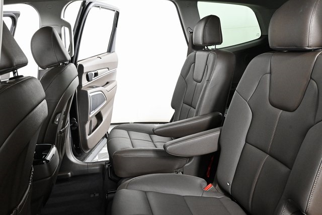 used 2022 Kia Telluride car, priced at $39,827