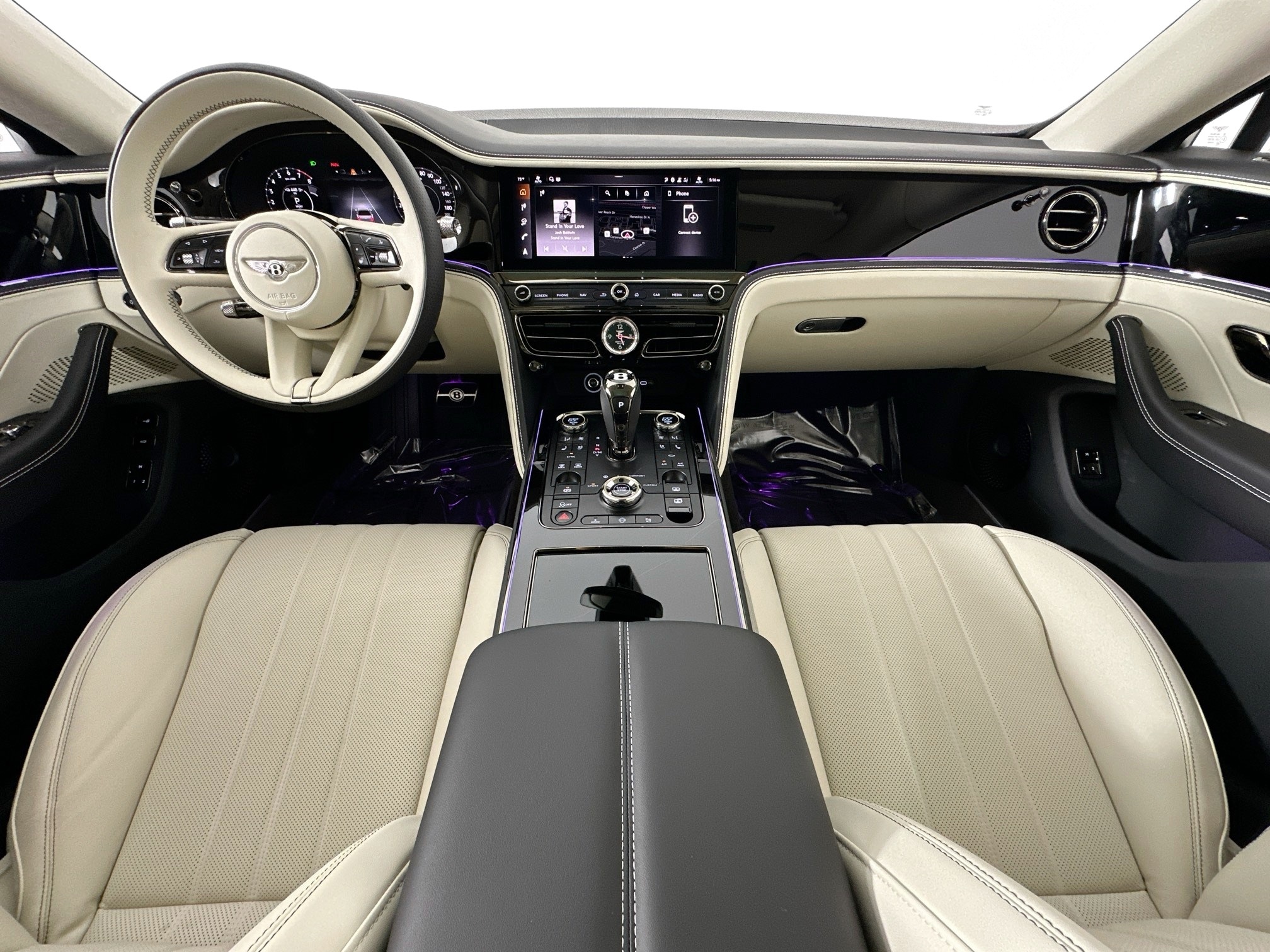 new 2025 Bentley Flying Spur car