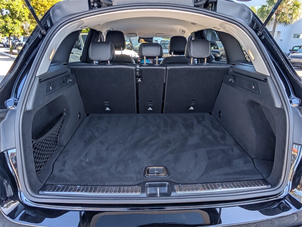 used 2022 Mercedes-Benz GLC car, priced at $27,188