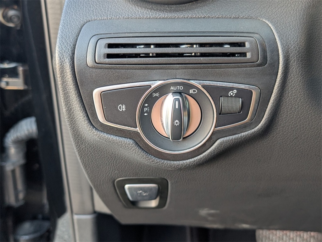 used 2022 Mercedes-Benz GLC car, priced at $27,188