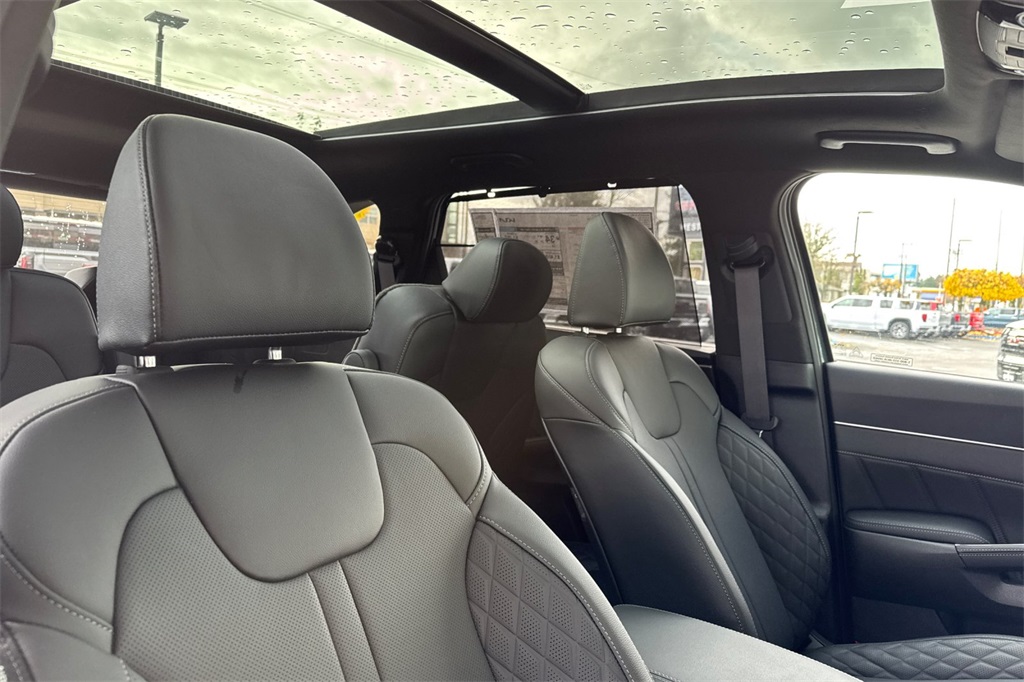 new 2026 Kia Sorento Hybrid car, priced at $48,870