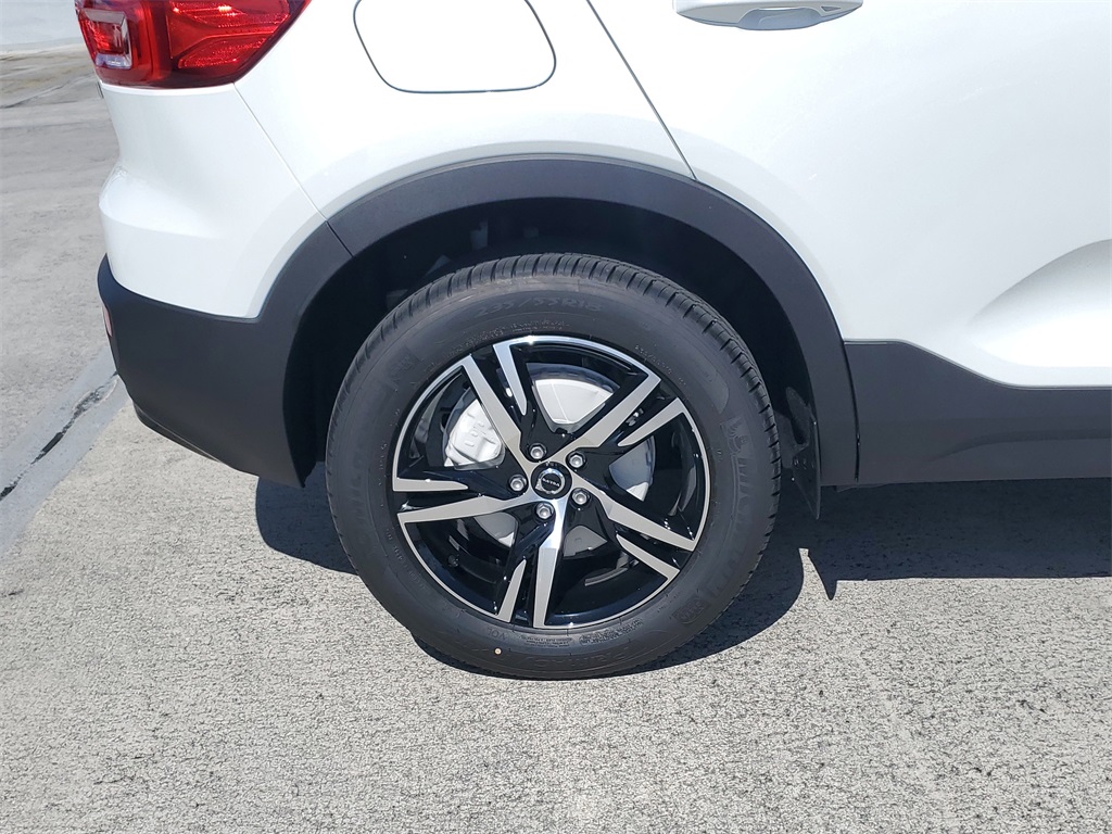 new 2026 Volvo XC40 car, priced at $42,495