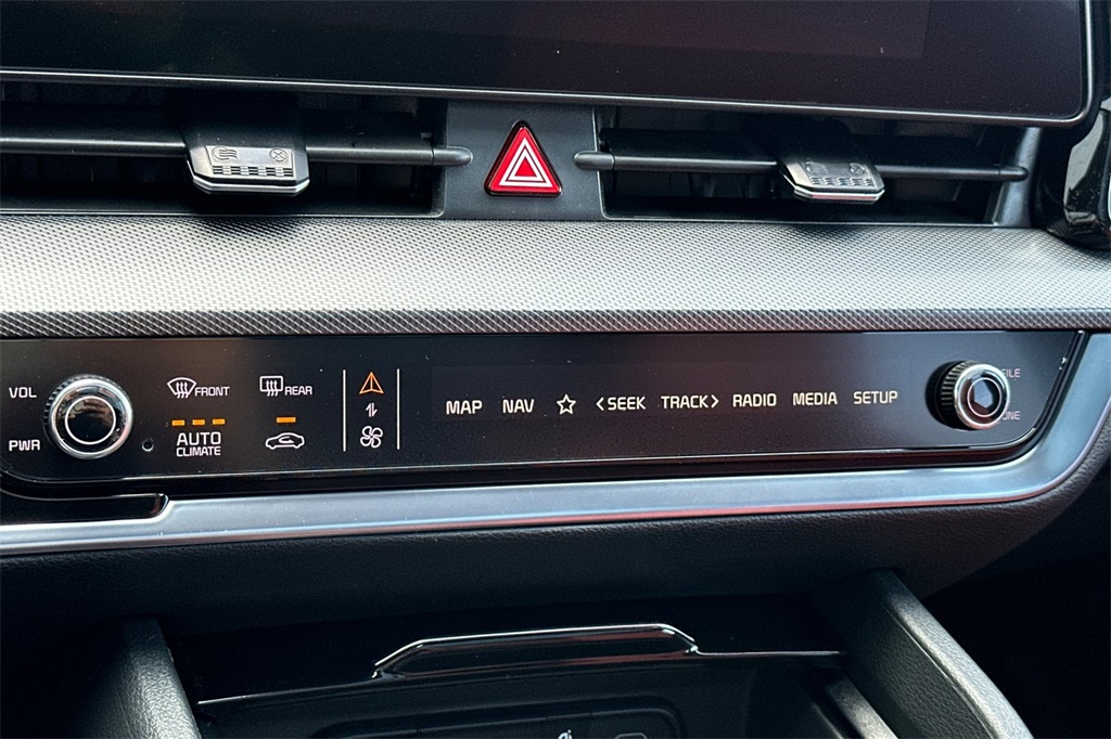 new 2025 Kia Sportage Hybrid car, priced at $36,360