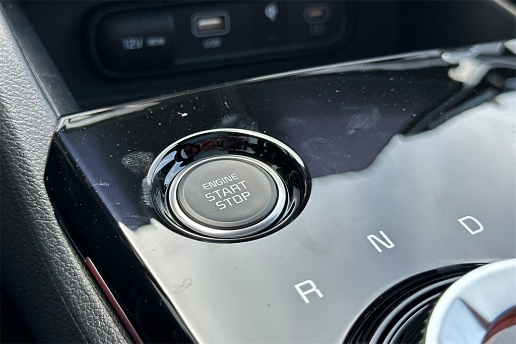 new 2025 Kia Sportage Hybrid car, priced at $36,360