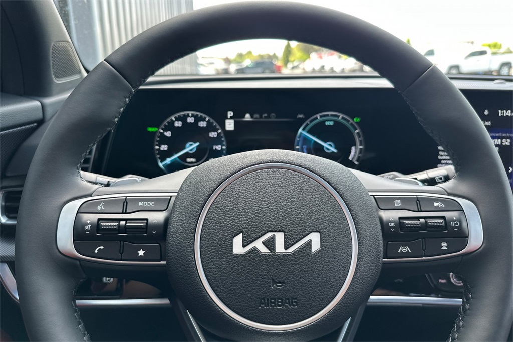 new 2025 Kia Sportage Hybrid car, priced at $36,360