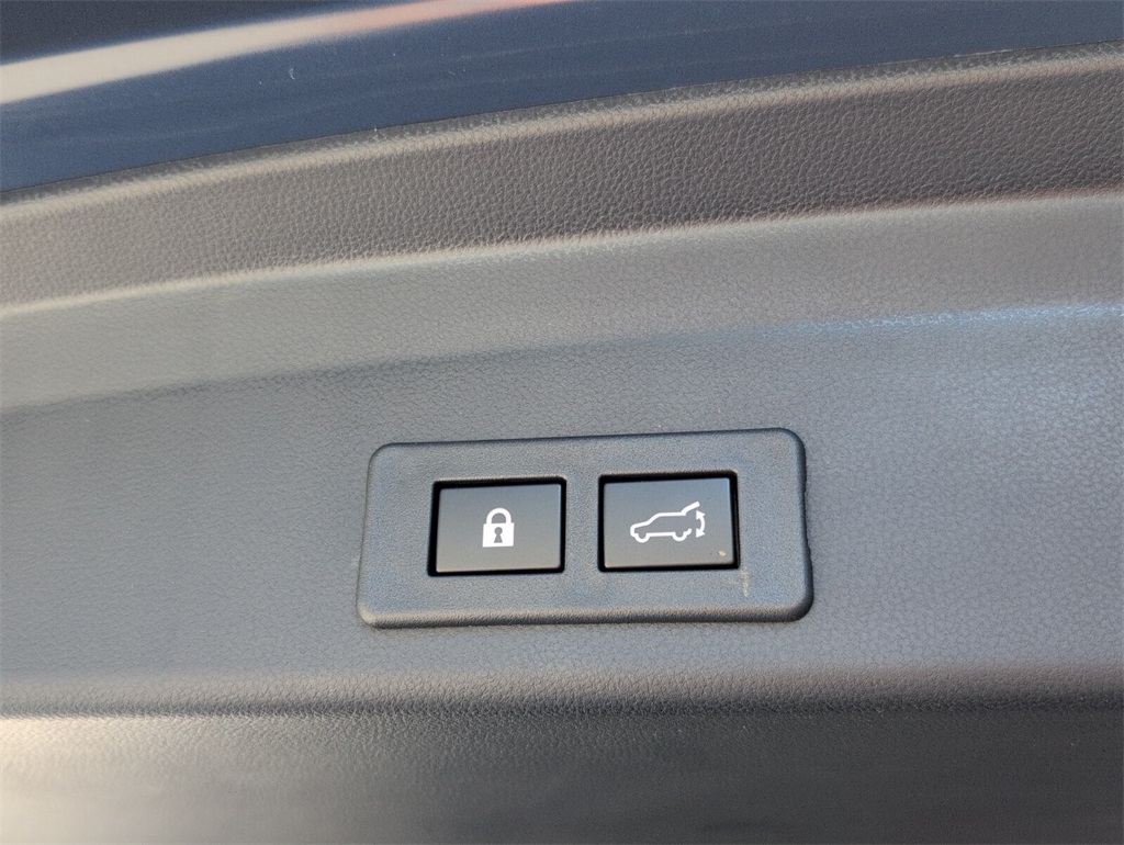 used 2025 Subaru Ascent car, priced at $36,988