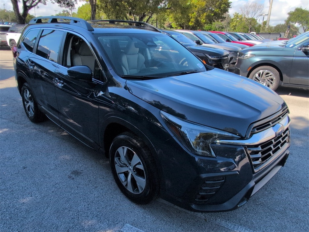 used 2025 Subaru Ascent car, priced at $36,988