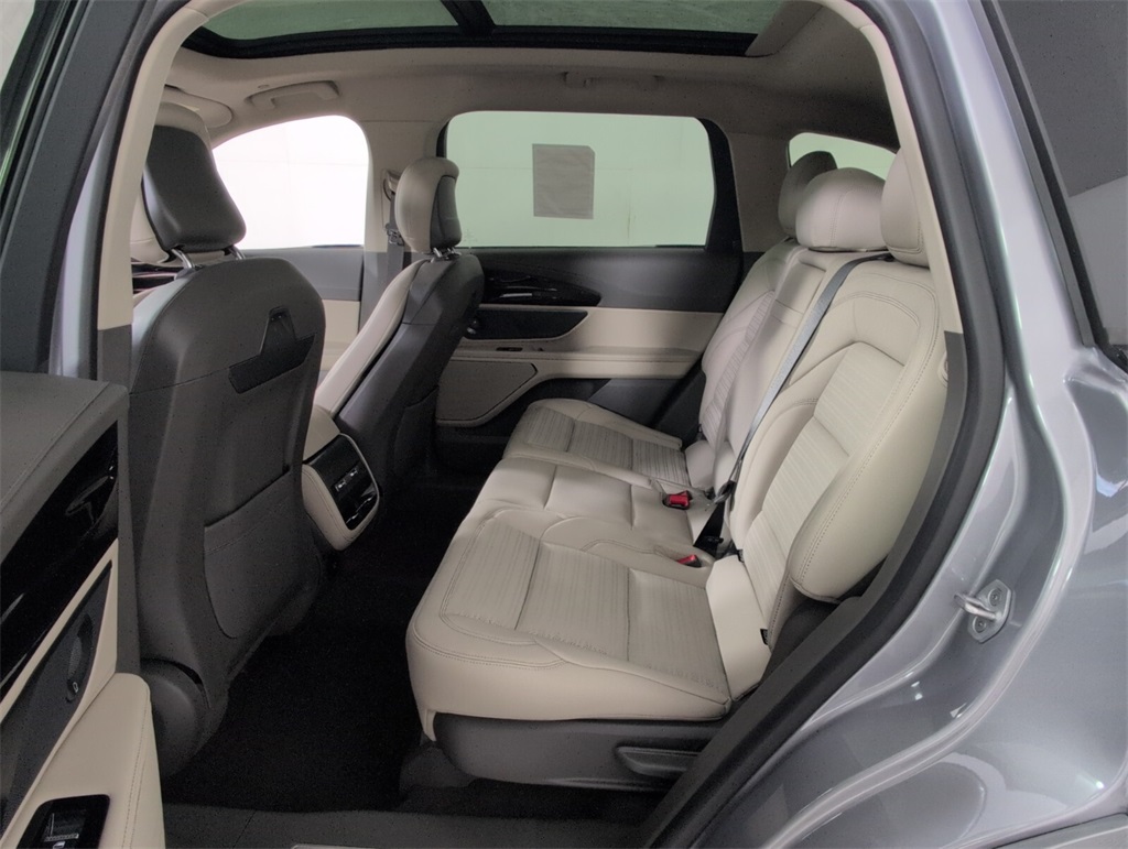 new 2025 Lincoln Nautilus car, priced at $64,824