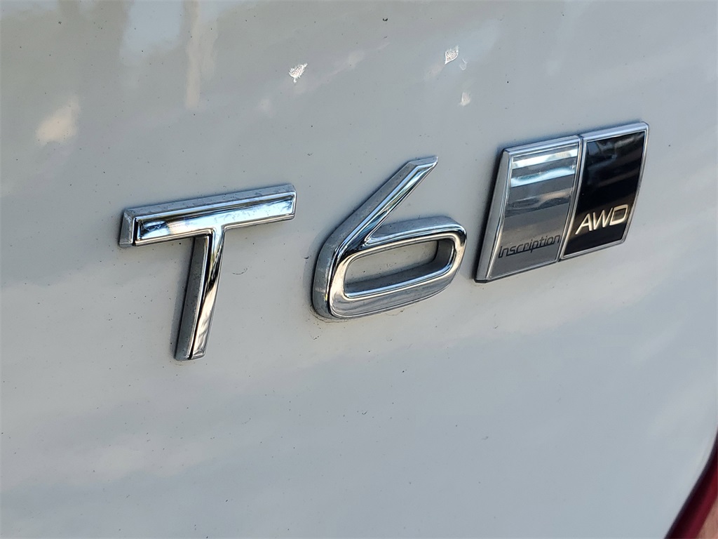 used 2018 Volvo XC90 car, priced at $29,495