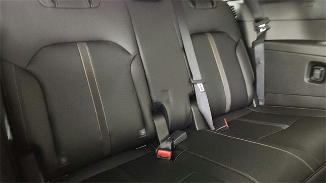 new 2025 Mazda CX-90 car, priced at $39,725