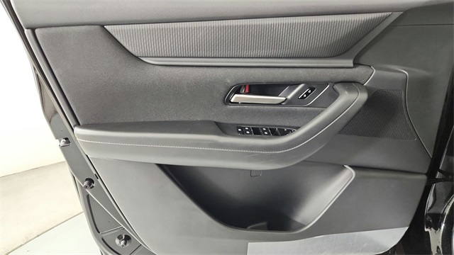 new 2025 Mazda CX-90 car, priced at $39,725