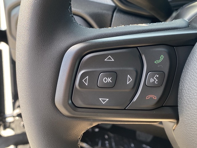 new 2025 Jeep Wrangler car, priced at $40,528