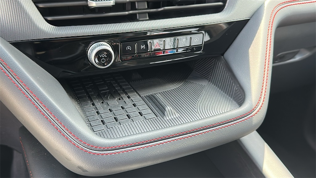 used 2025 Ford Explorer car, priced at $51,690