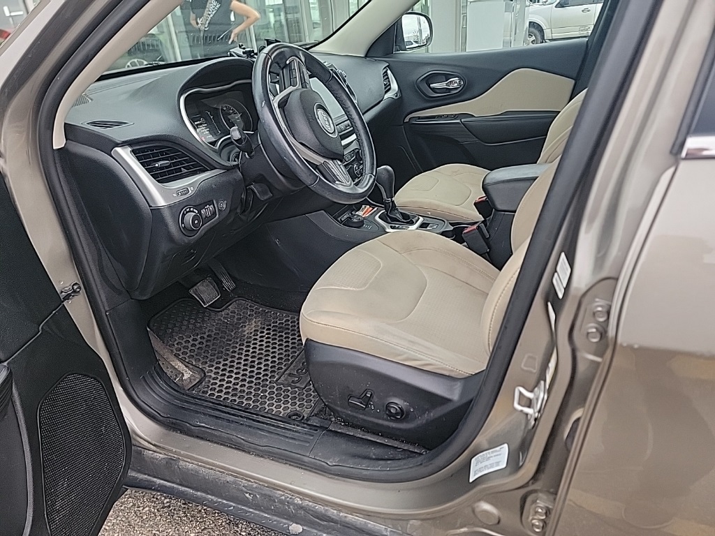 used 2016 Jeep Cherokee car, priced at $15,000
