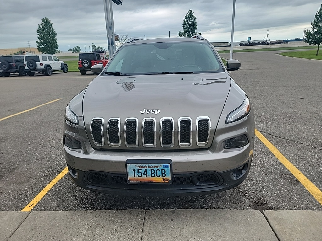 used 2016 Jeep Cherokee car, priced at $15,000