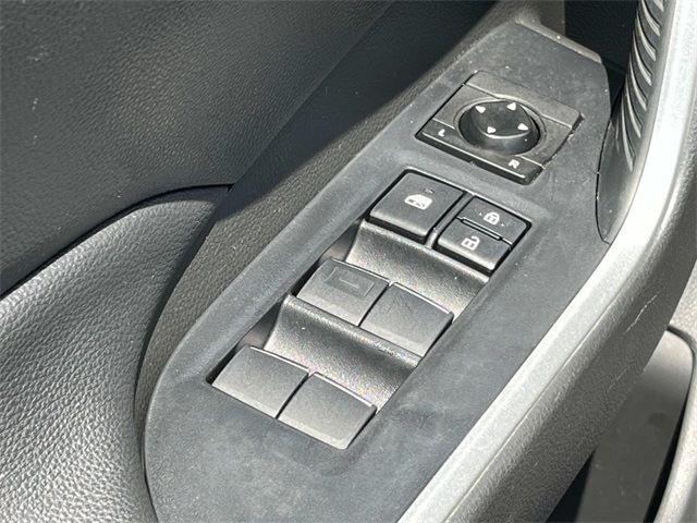 used 2020 Toyota RAV4 car, priced at $26,989