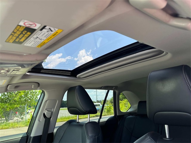 used 2020 Toyota RAV4 car, priced at $26,989